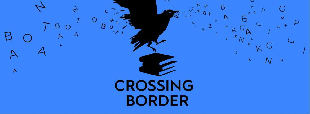 Logo van Crossing Border: een vogel op een stapel boeken.