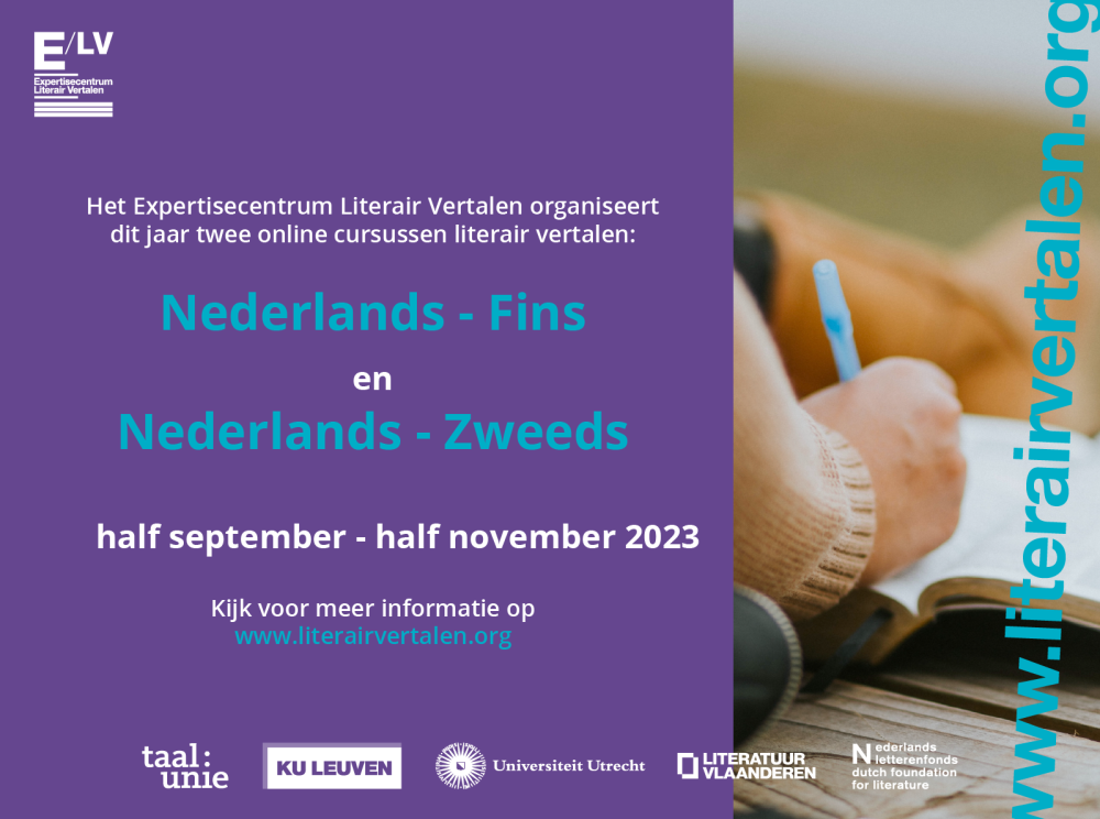 Aankondiging van de online cursussen Fins en Zweeds. Witte en lichtblauwe tekst op een paarse achtergrond, met rechts een hand die schrijft in een schrift.
