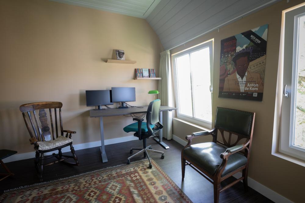 Anton de Kom kamer in het Vertalershuis. Foto door Chris van houts